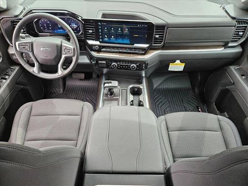 New 2026 Chevrolet Silverado 1500 LT Trail Boss w/ Dark Appearance Package AWD/4WD image 15