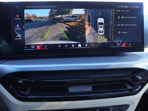 New 2026 BMW 330i Sedan w/ M Sport Package image 31