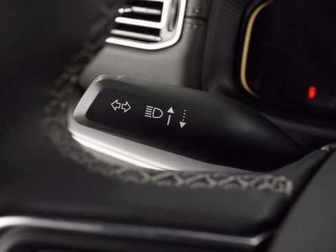 Used 2024 Jeep Wagoneer Series II image 30