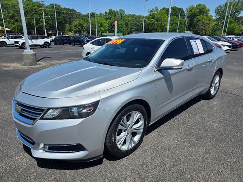 Used 2014 Chevrolet Impala LT w/ Convenience Package FWD image 7