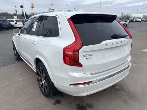 Certified 2024 Volvo XC90 T8 Ultimate w/ Protection Package Premier image 9