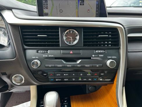 Used 2019 Lexus RX 350 FWD w/ Navigation Package image 18