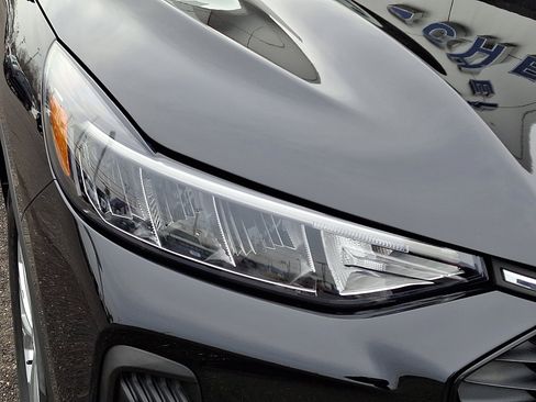 Certified 2023 Ford Escape Active w/ Tech Pack #2 image 9