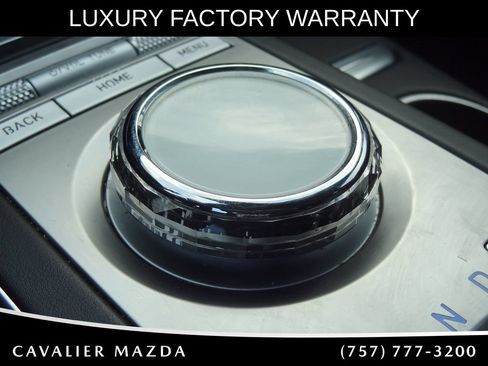 Used 2025 Genesis GV70 2.5T AWD/4WD image 52