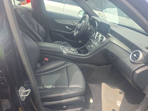 Used 2021 Mercedes-Benz C 300 Sedan w/ Premium Package image 15