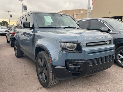 Used 2024 Land Rover Defender 110 X-Dynamic SE image 1