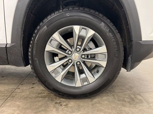 Certified 2025 Chevrolet Equinox LT image 19