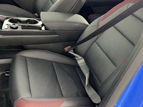 New 2025 Chevrolet Equinox RS image 12