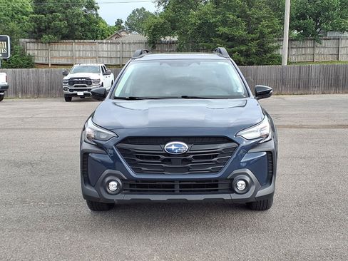 Used 2025 Subaru Outback Onyx Edition AWD/4WD image 21