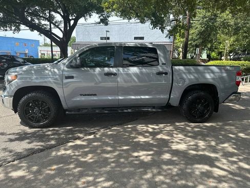 Used 2020 Toyota Tundra SR5 RWD image 4