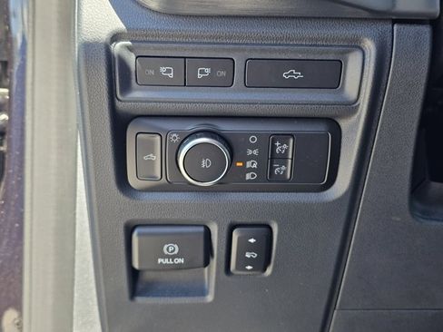 Used 2022 Ford F150 Lariat AWD/4WD image 42