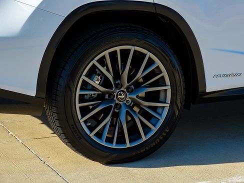 Used 2022 Lexus RX 450h F Sport w/ Accessory Package image 60