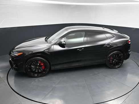 Used 2022 Lamborghini Urus AWD/4WD image 15