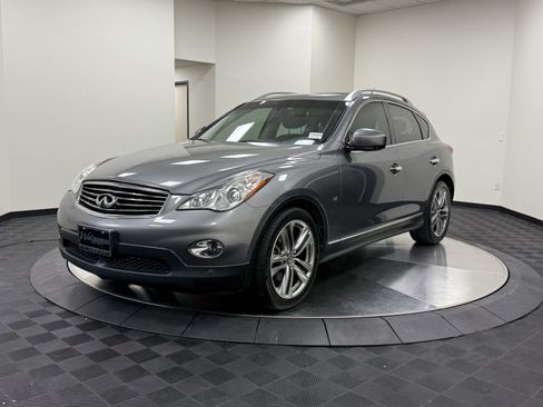 Used 2015 INFINITI QX50 Journey w/ Premium Package RWD image 3