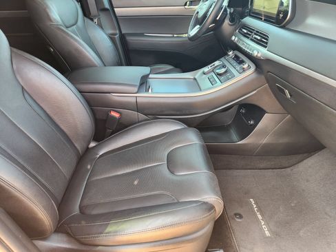 Used 2022 Hyundai Palisade SEL w/ 8P Bench Seat Package AWD/4WD image 13