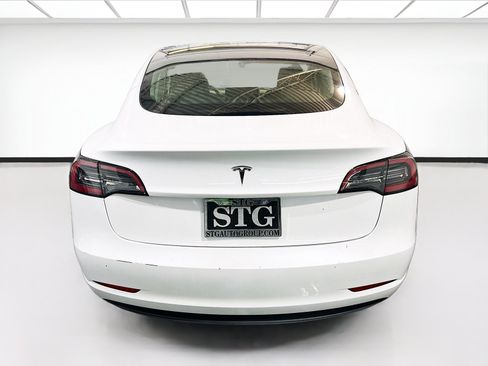 Used 2023 Tesla Model 3 Standard Range RWD image 5