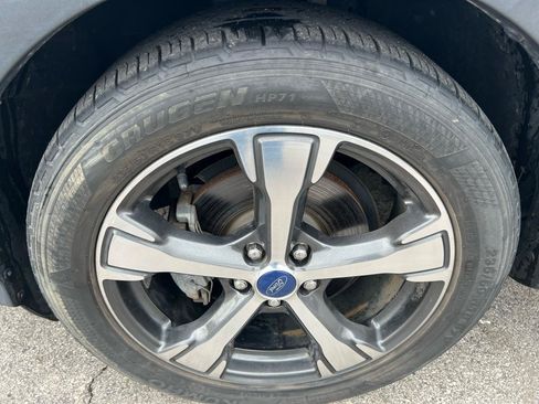 Used 2018 Ford Escape SEL FWD image 2