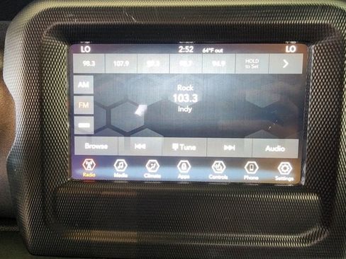 Used 2021 Jeep Gladiator Mojave w/ Cold Weather Group image 21