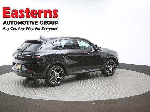 Used 2024 Alfa Romeo Tonale Veloce w/ Active Assist Package image 39