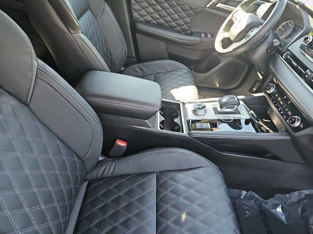 Used 2022 Mitsubishi Outlander SEL AWD/4WD image 12