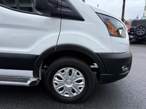 Used 2024 Ford Transit 250 Low Roof w/ Exterior Upgrade Package image 10