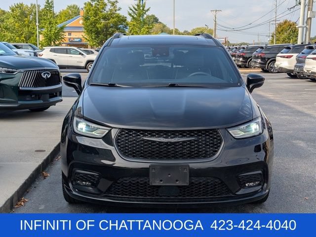 Used 2025 Chrysler Pacifica Limited FWD image 10