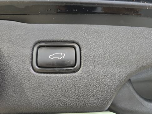 Used 2016 Kia Sorento SX FWD image 29