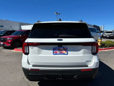 New 2026 Ford Explorer ST-Line w/ ST-Line Street Pack AWD/4WD image 4
