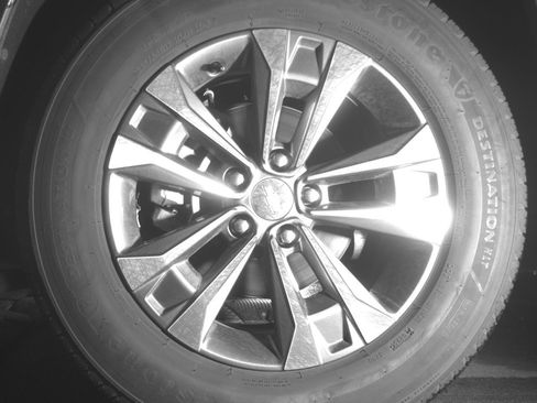 Used 2025 Chevrolet Equinox LT image 12