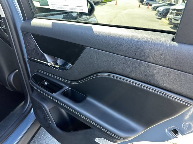 Certified 2023 Lincoln Corsair AWD w/ Equipment Group 101A image 40