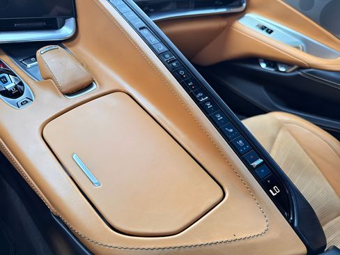 Used 2020 Chevrolet Corvette Stingray Premium Cpe w/ 3LT Preferred Equipment Group RWD image 51