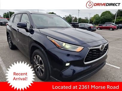 Used 2023 Toyota Highlander XLE
