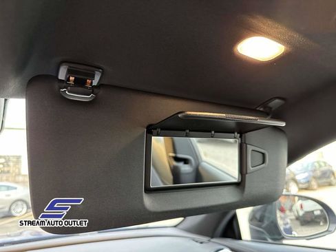 Used 2024 Mercedes-Benz CLE 450 4MATIC Coupe image 33