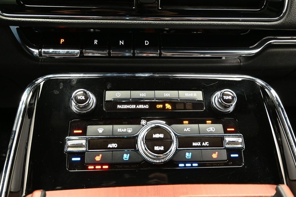 Used 2022 Lincoln Navigator L Reserve AWD/4WD image 49