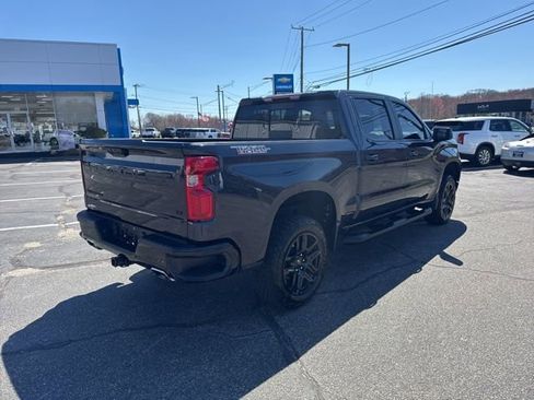 Used 2023 Chevrolet Silverado 1500 LT Trail Boss w/ Convenience Package II image 8