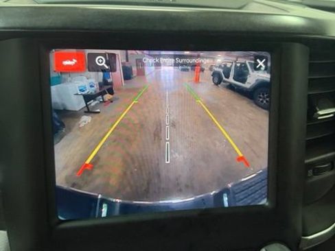 Used 2024 RAM 3500 Big Horn AWD/4WD image 27