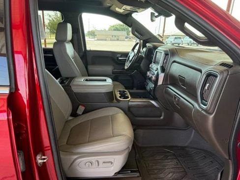 Used 2021 GMC Sierra 1500 SLT AWD/4WD image 12