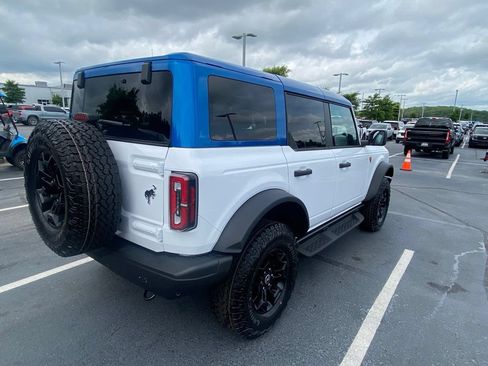 New 2026 Ford Bronco Badlands AWD/4WD image 7