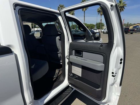 Used 2013 Ford F150 XLT w/ XLT Chrome Pkg image 19