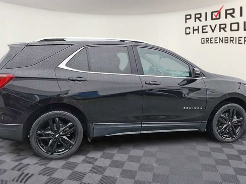 Used 2020 Chevrolet Equinox LT w/ Midnight Edition image 9