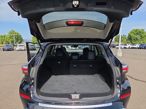 Used 2024 Nissan Murano SV FWD image 27