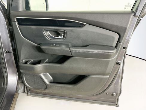 Used 2023 Honda Pilot Touring image 35