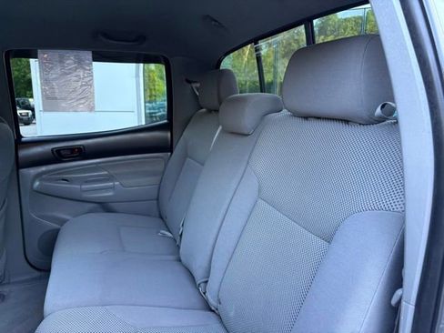 Used 2011 Toyota Tacoma PreRunner w/ TRD Sport Pkg RWD image 24