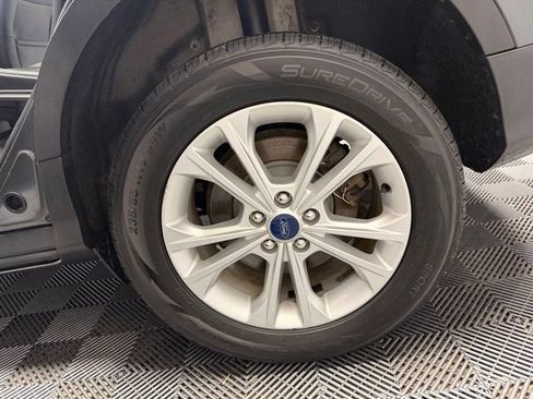 Used 2018 Ford Escape SEL image 46