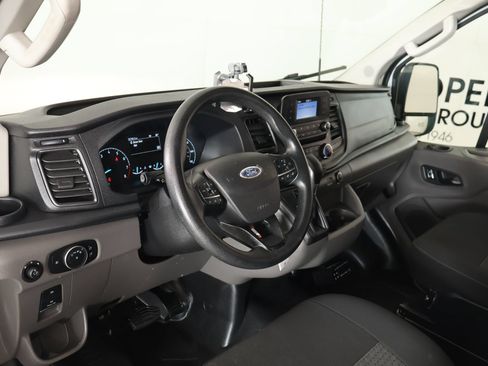 Used 2022 Ford Transit 250 Low Roof w/ Exterior Upgrade Package RWD image 2