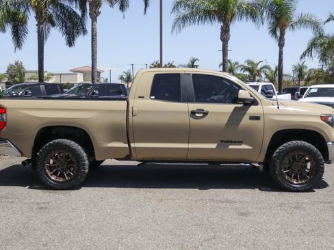Used 2017 Toyota Tundra SR5 RWD image 11