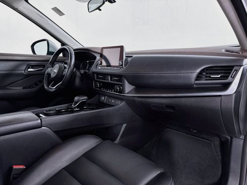 Used 2023 Nissan Rogue SV w/ SV Premium B Package AWD/4WD image 30