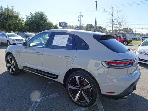 Used 2023 Porsche Macan S AWD/4WD image 6