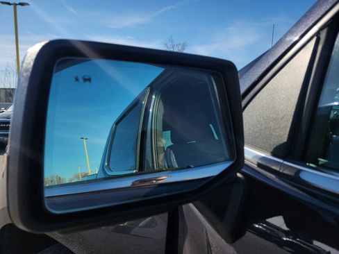 Used 2023 Chevrolet Silverado 1500 High Country w/ High Country Premium Package image 12