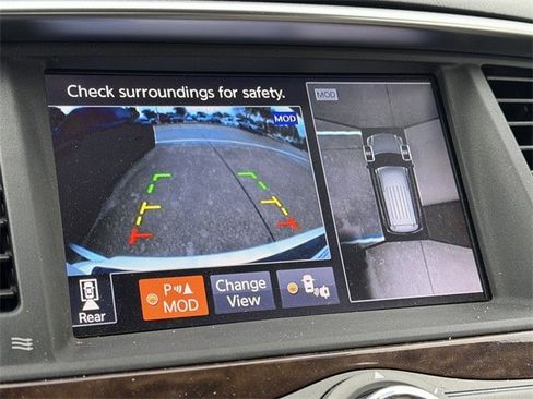 Used 2019 Nissan Armada SL w/ Premium Package image 18